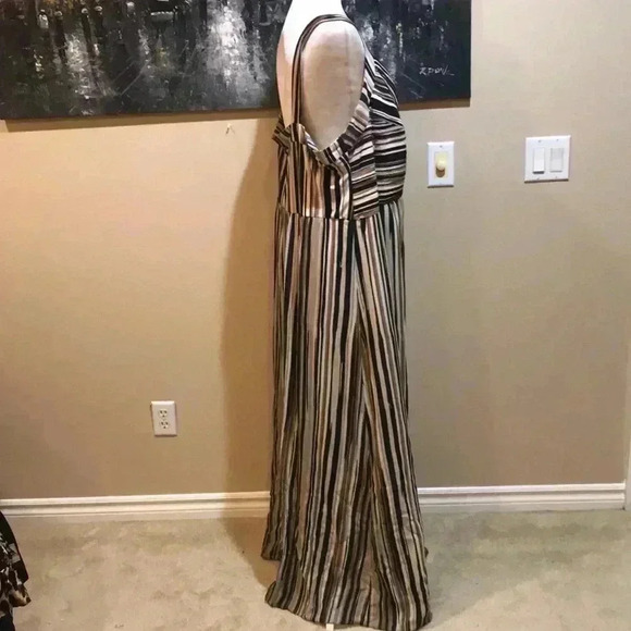 Dress Barn Woman Striped Beige, Black, Brown and Cream Lined Maxi Dress-Size 22 - Picture 4 of 9